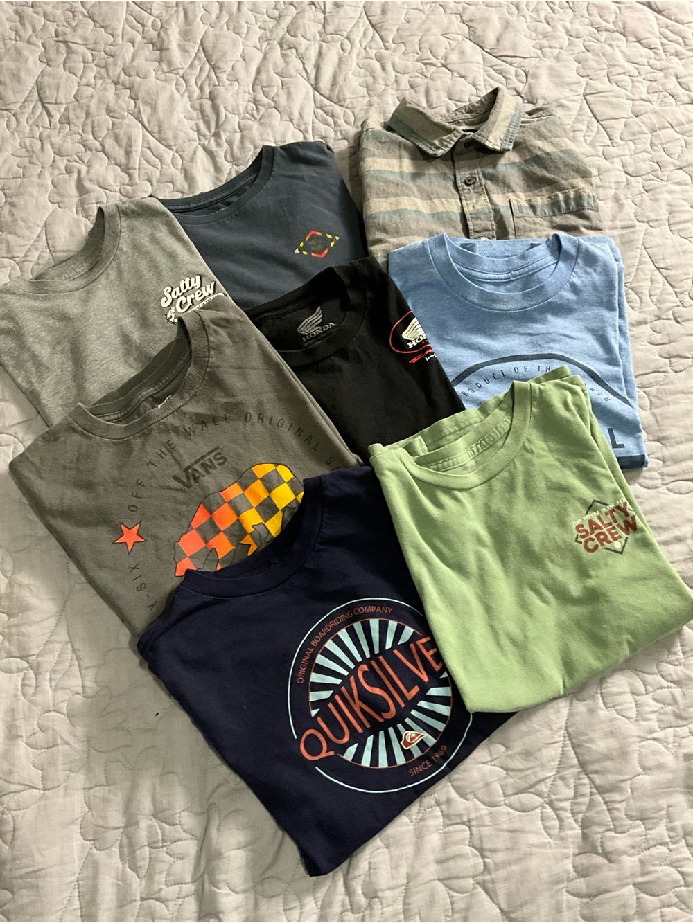 Lot Boys shirts size Medium Quicksilver, Rip curl, Billabong, Vans, Salty Crew